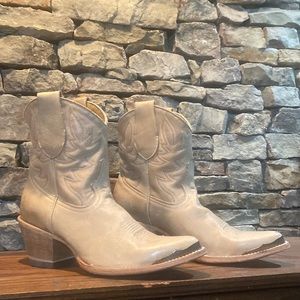 Idyllwind Womens Wheels Western Booties